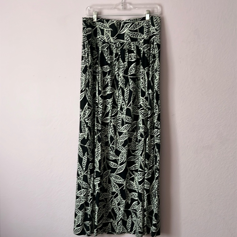 Comfy knit maxi skirt